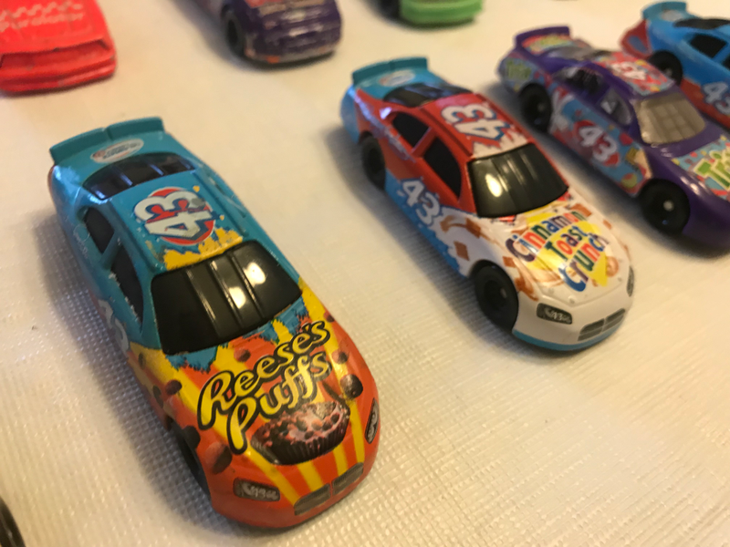 Illustration for article titled Colossal Die-Cast Collection - Box 111 - NASCAR is Best Car!
